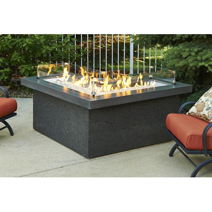 The Pointe Gas Fire Pit Table